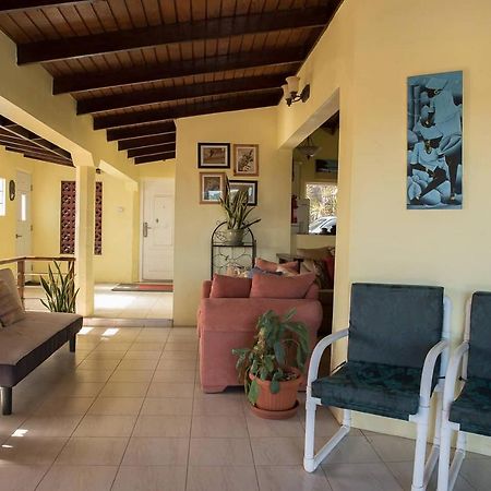 Altare - Breezy With A View Apartment Гранд Анс Екстериор снимка