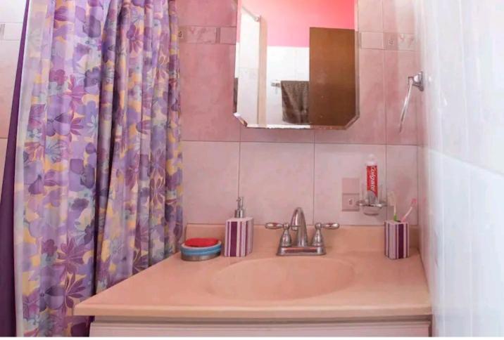Altare - Breezy With A View Apartment Гранд Анс Екстериор снимка